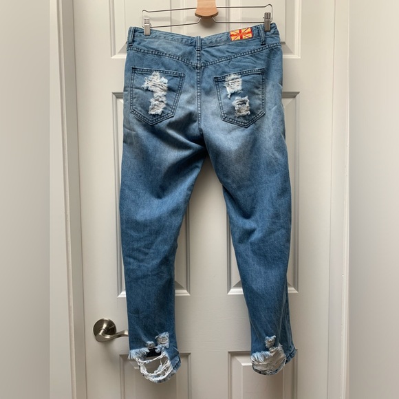 Well ripped with lace jeans - Picture 3 of 11